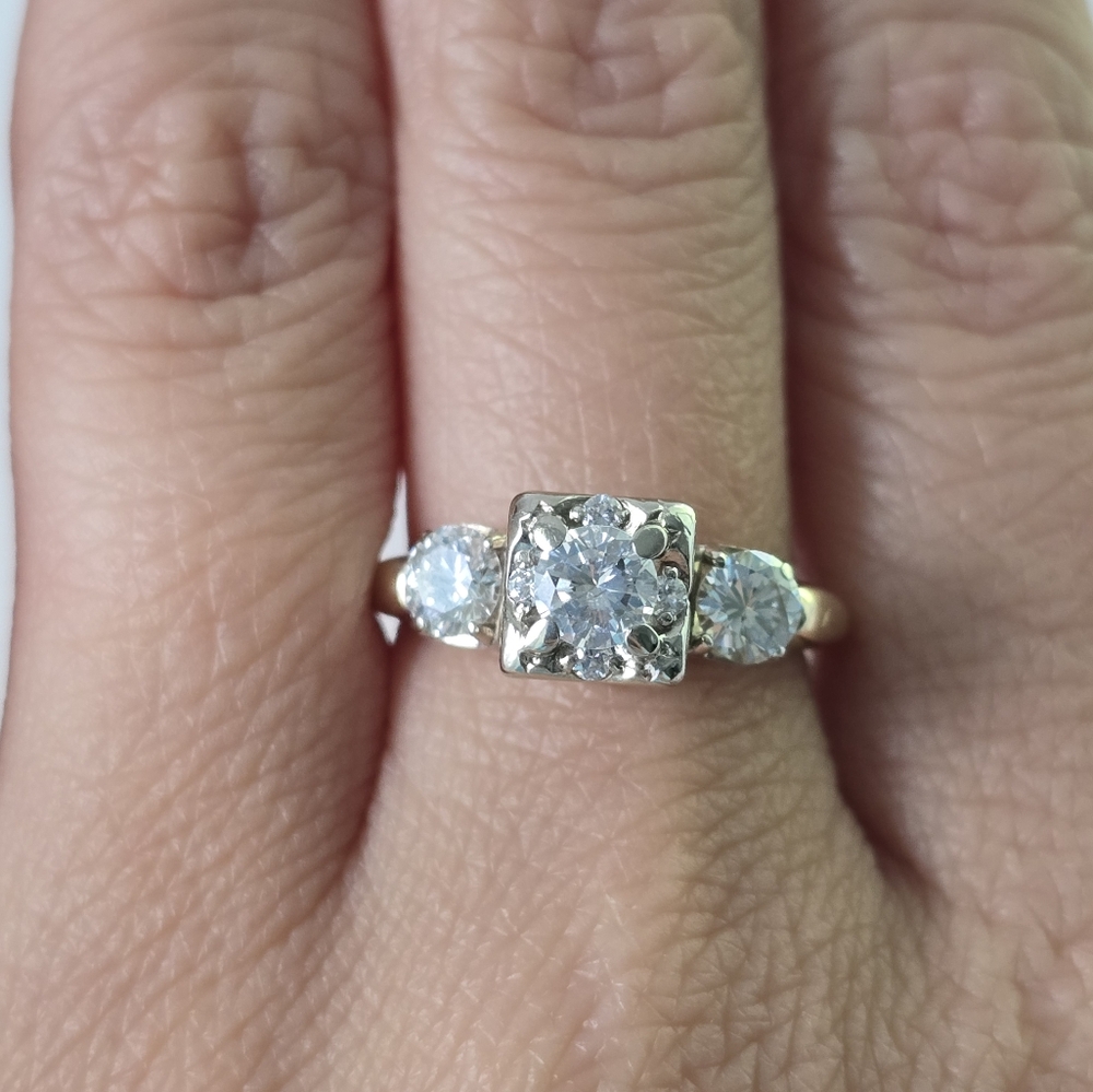 Vintage 14k Gold Diamond Ring